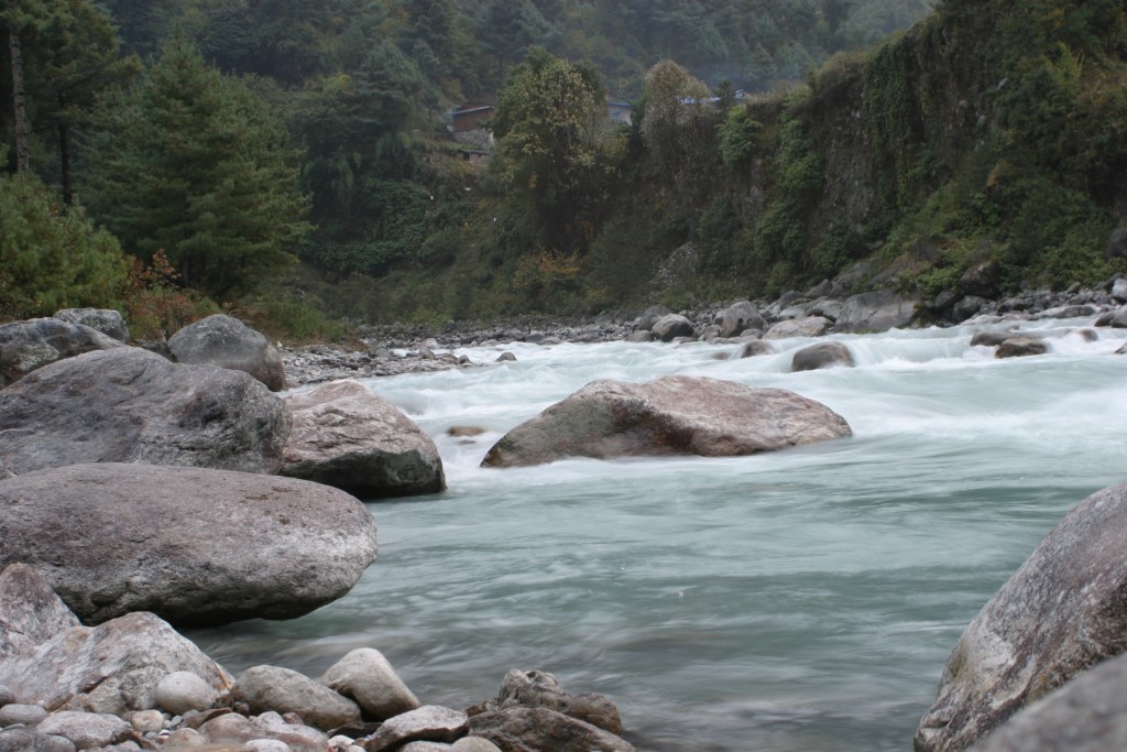 Dud Khosi river