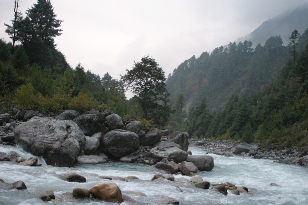 Dud Khosi river