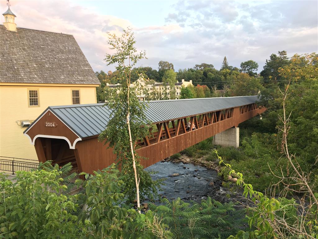 Covered bridge over the river at Littleton