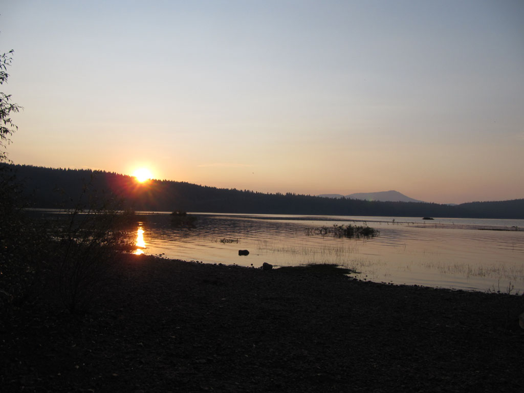 Sunrise over Lake Almanor