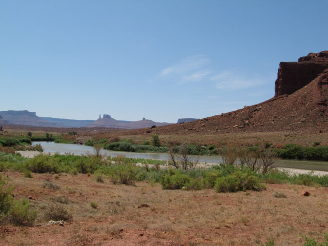 Beautiful scenery on highway 128