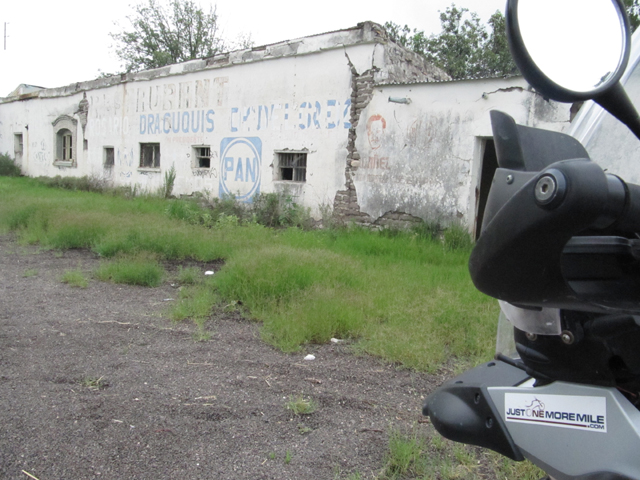 Rest stop, rural Mexico...