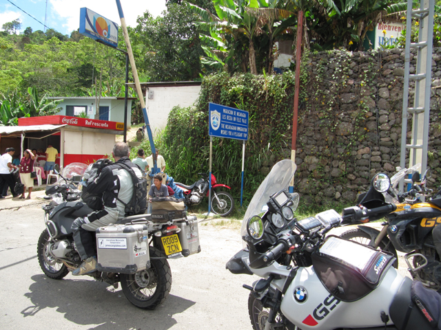 Waiting to enter Nicaragua...