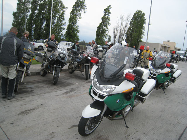 Our police escort into Santiago...